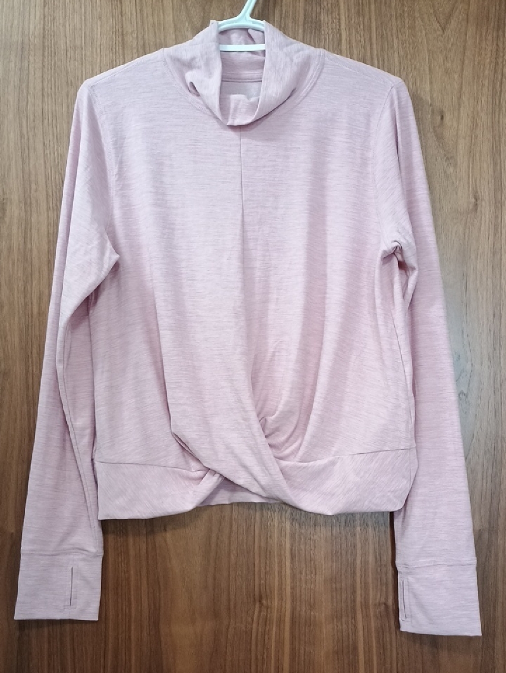 2/$20 Old Navy Blush Pink Twist-Hem Active Top L